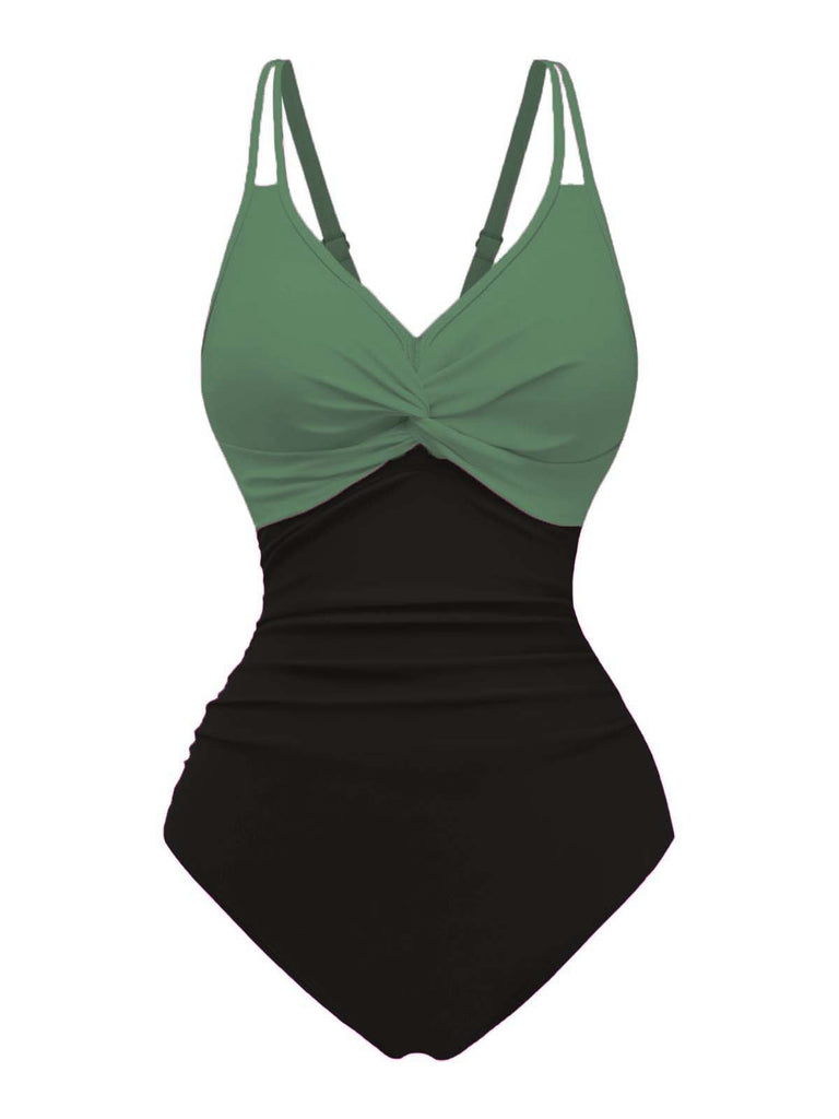 Maillot de bain vert et noir sur fond blanc