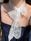 Écharpe dentelle blanche brodée nœuds