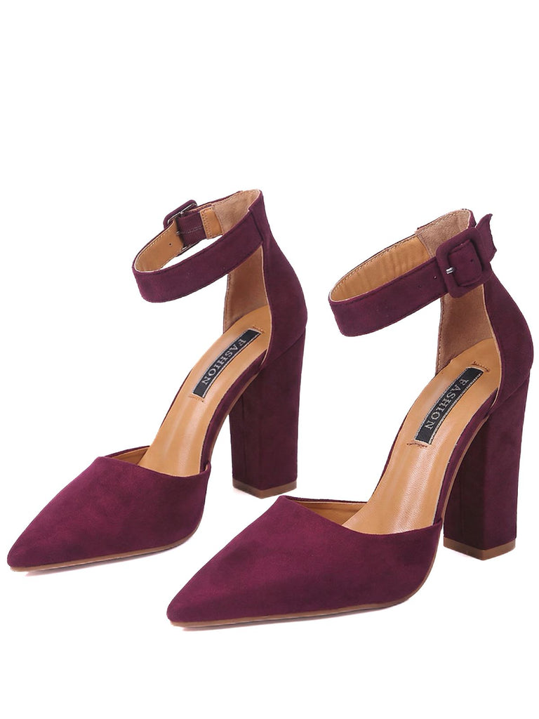 Escarpins talons hauts en daim avec bride la cheville et bout pointu