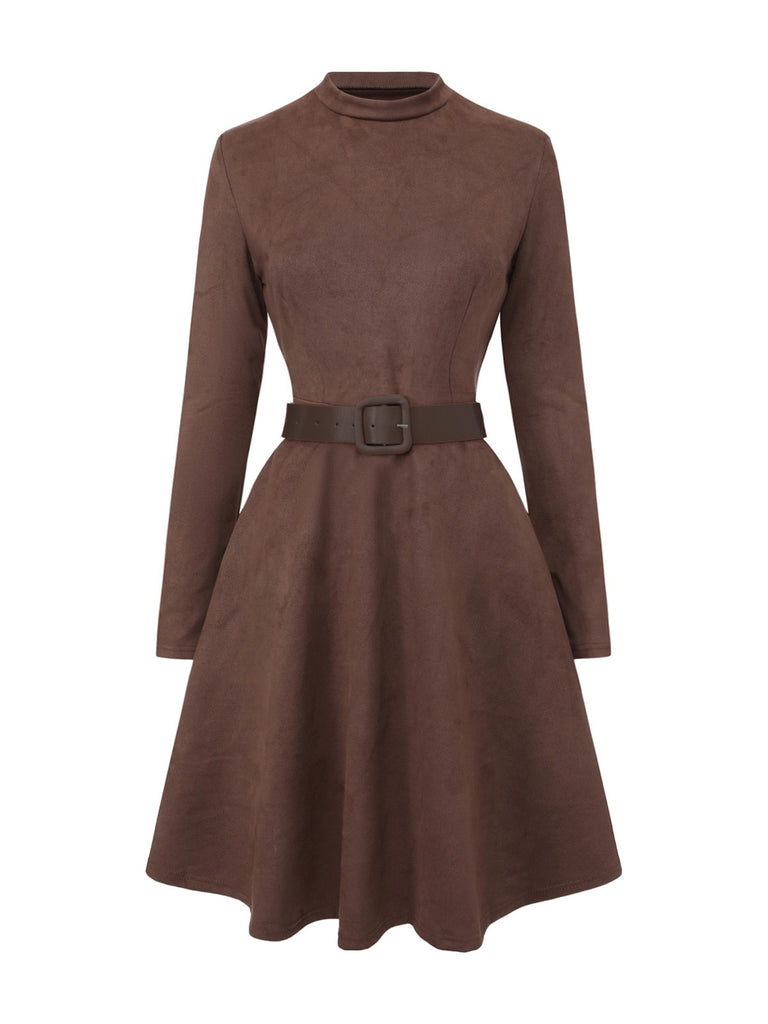 Robe marron manches longues col roulé court avec ceinture années 1970