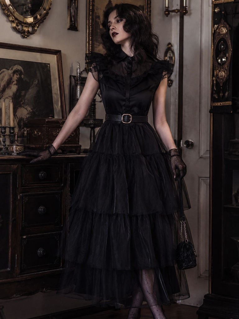 Robe noire à ceinture en dentelle pour Halloween des années 1950