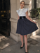Robe trapèze à lacets blanche et grise 1950s Cocktail Chic