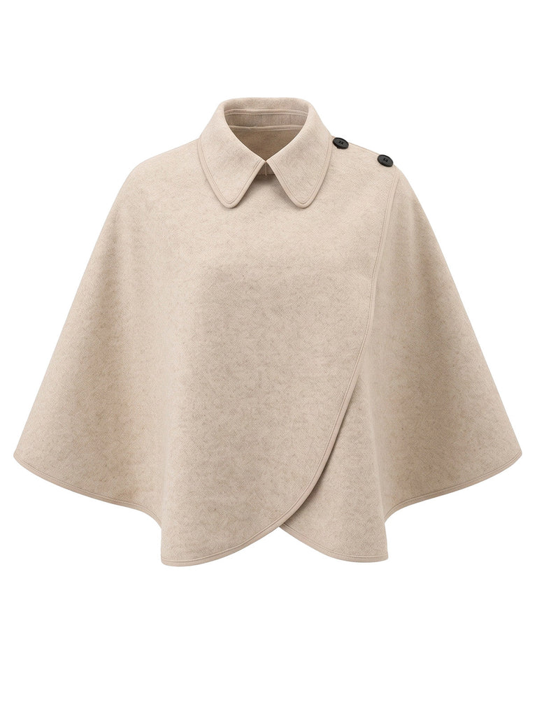 Manteau cape asymétrique à boutons sur l’épaule Années 1970 - 5