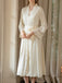 Peignoir Long Abricot en Satin Bordé de Dentelle avec Ceinture à Nouer Années 1950 - 4