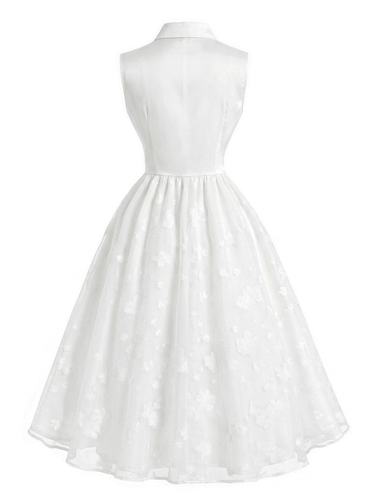 [Prévente] Robe Blanche Sans Manches en Satin à Revers et Fleurs Brodées Années 1950 - 4