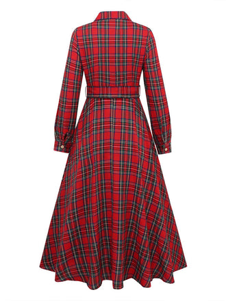 Robe chemise rouge à carreaux et ceinture Années 1950 - 2