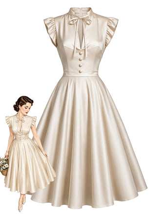 [Prévente] Robe évasée beige en satin à col V et manches flottantes années 1950 - 1