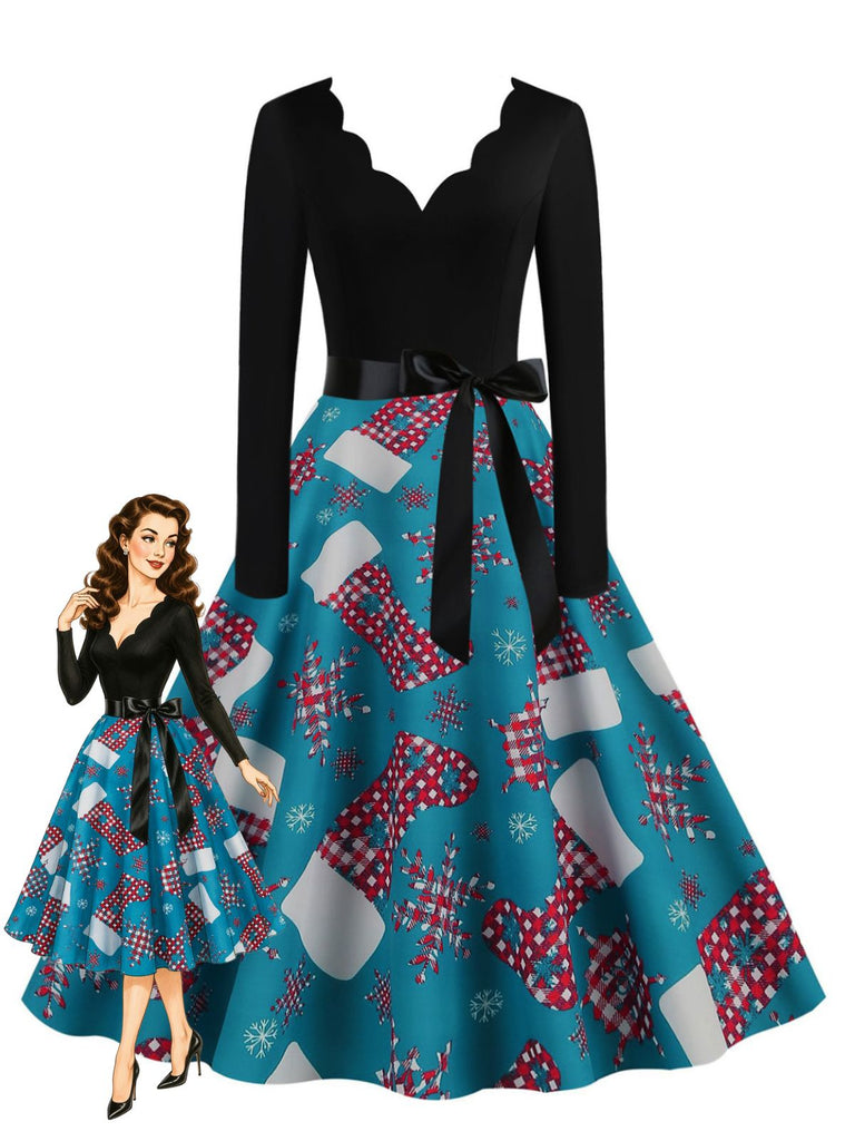 Robe évasée imprimé chaussettes de Noël à encolure festonnée années 1950 - 1