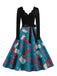 Robe évasée imprimé chaussettes de Noël à encolure festonnée années 1950 - 2