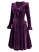 [Prévente] Robe violette en velours à volants, nœud et manches longues Années 1950 - 3