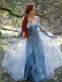 Robe Bleue fendue en tulle fleurs années 1970