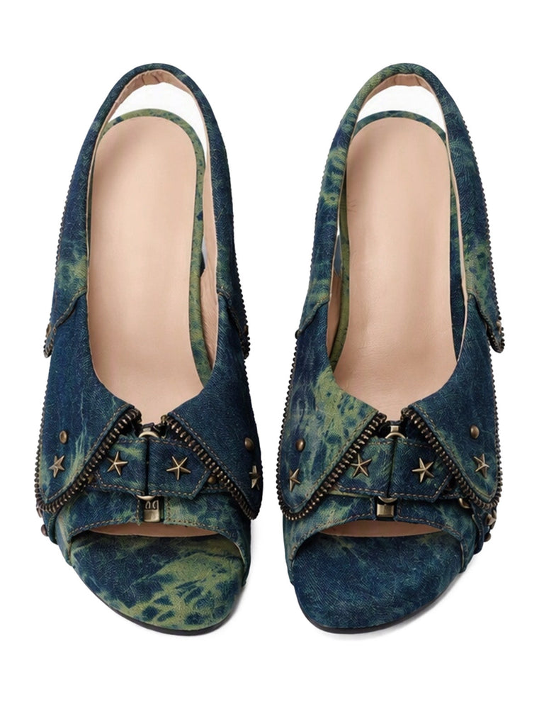 Sandales à plateforme en denim tie-dye bleu et vert, clous étoilés et bride arrière - 2