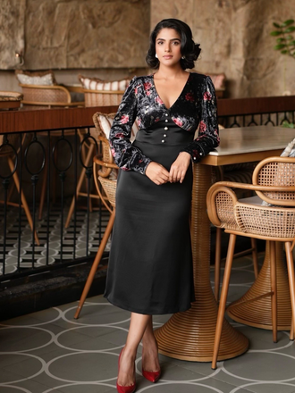 Robe queue de poisson en velours rose noir des années 1930