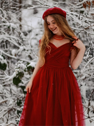 Robe en maille à bretelles spaghetti et épaules dénudées des années 1950