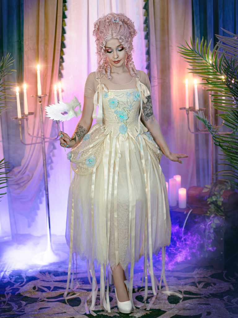 Robe style Enid Mercredi abricot des années 1940