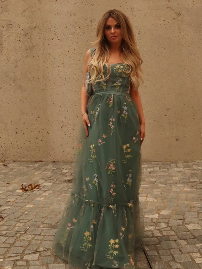 Robe en maille florale à lacets et baleines des années 1930