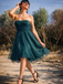 Robe verte en maille et paillettes à épaules dénudées et nœud papillon années 1950