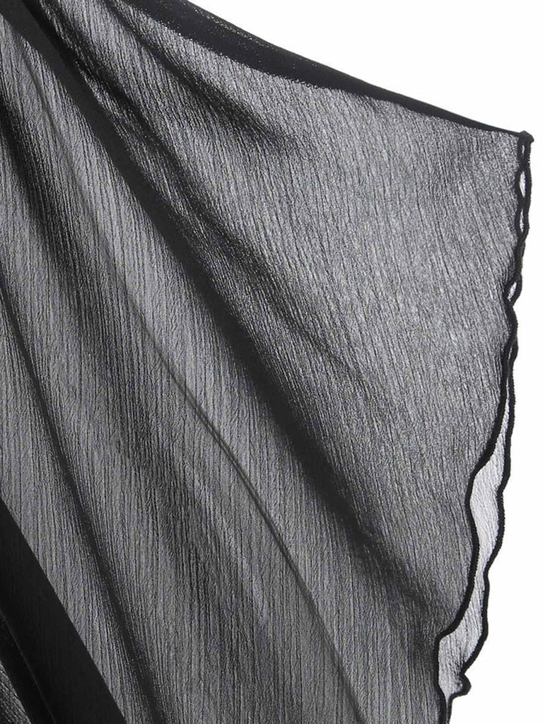 Haut noir en dentelle à manches chauve-souris d'Halloween des années 1950