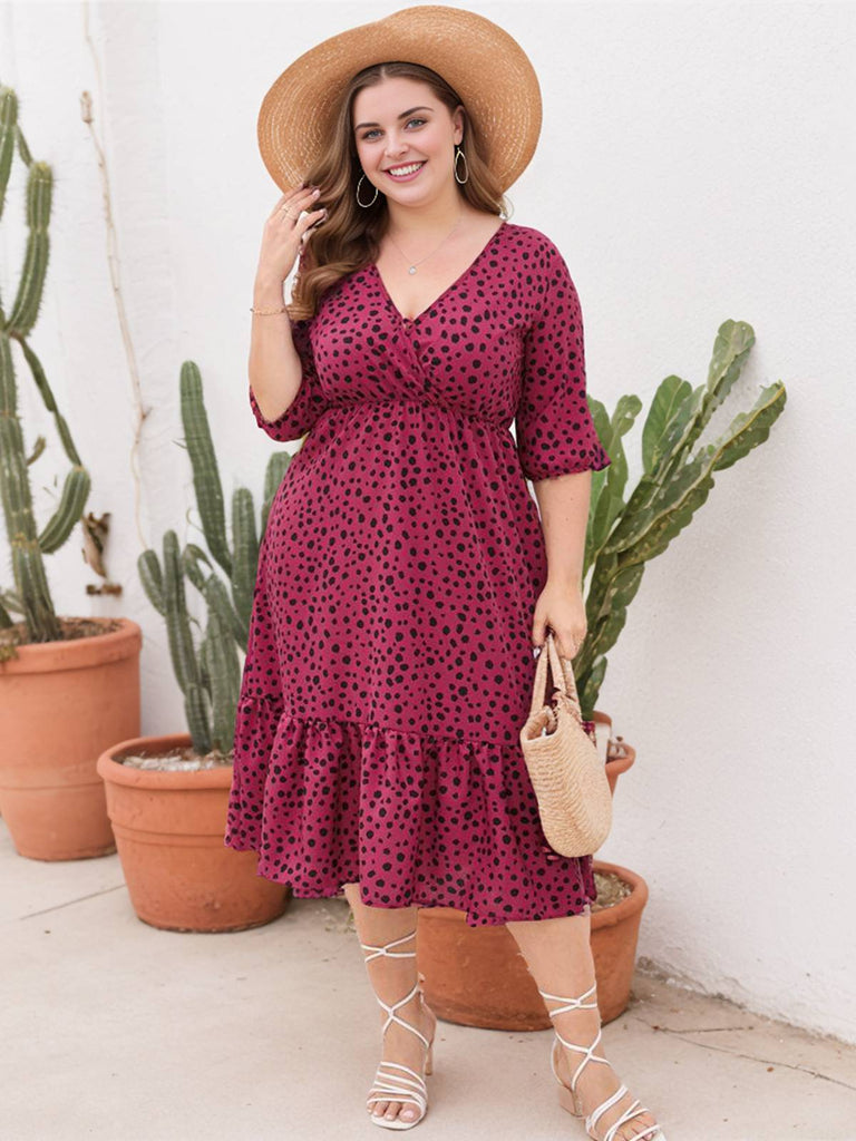 Robe à pois grande taille à manches mi-longues et col en V des années 1950