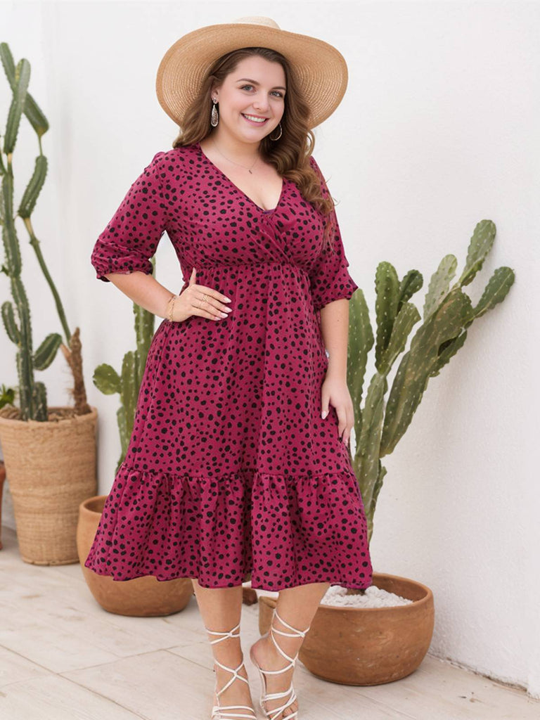 Robe à pois grande taille à manches mi-longues et col en V des années 1950