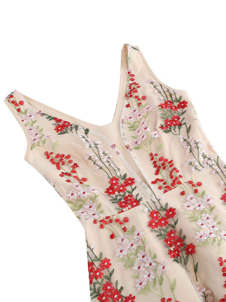 1950s Embroidered Floral V-Neck Swing Dress