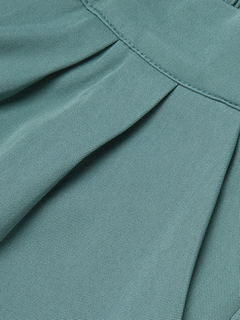 Short à poche décorative plissé vert menthe