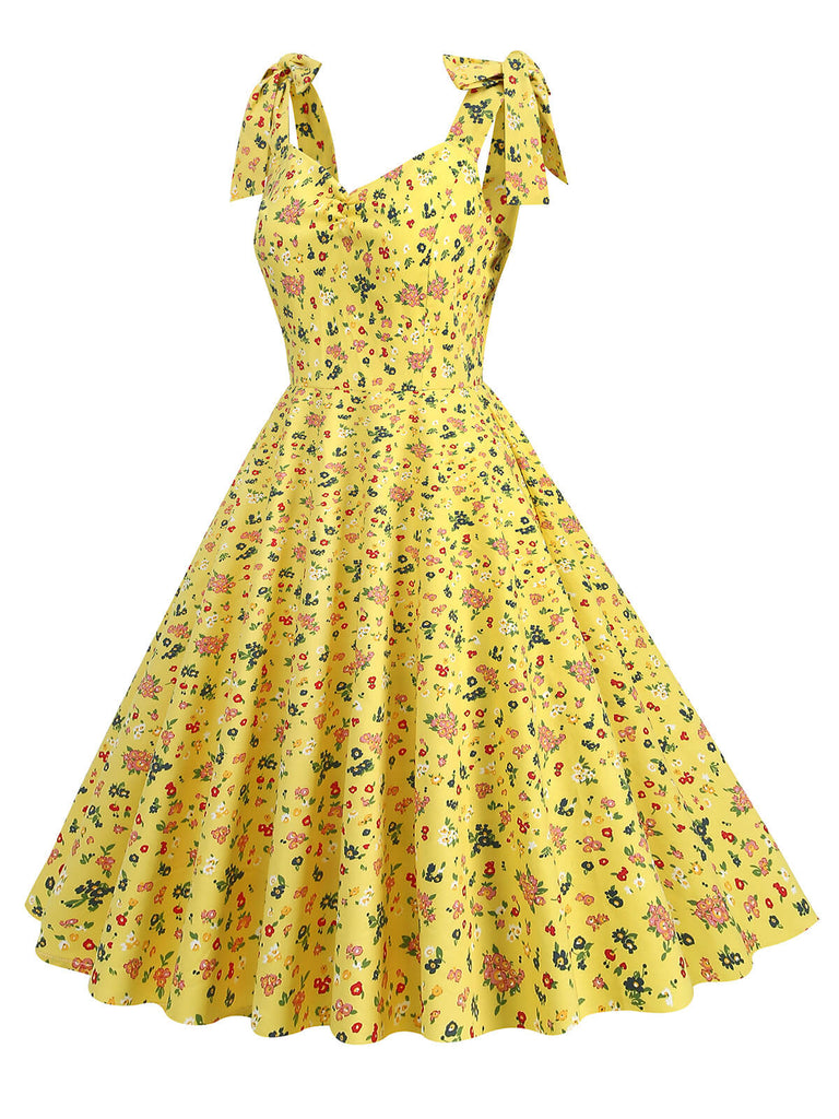 Robe trapèze florale à lacets et col en V des années 1950