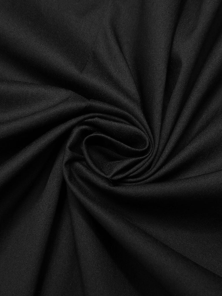 Robe noire en maille à rayures unies des années 1950