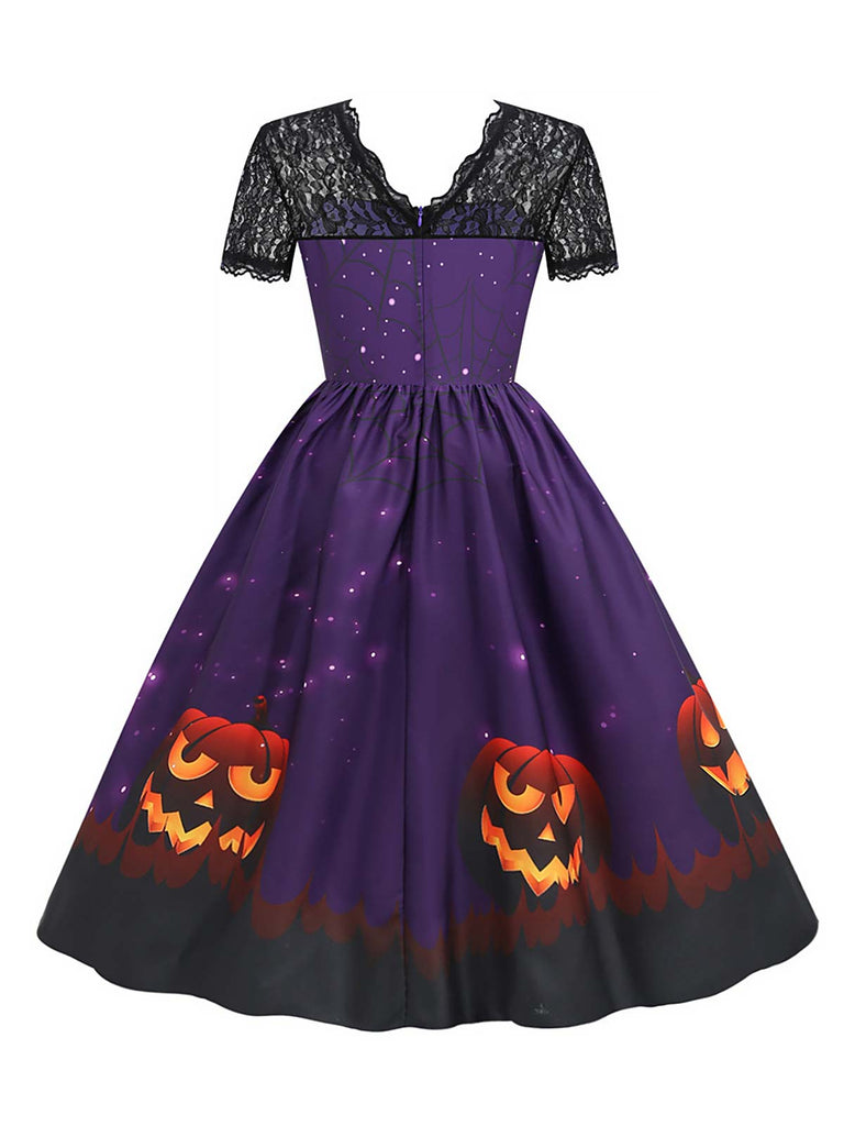 Robe violette en patchwork de dentelle de nuit d'Halloween des années 1950