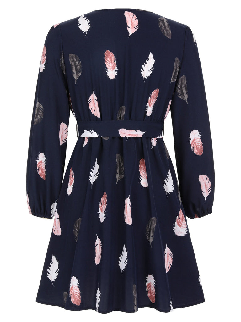 Robe taille plume à col en V des années 1950 grande taille