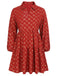 Robe rouge à carreaux à revers des années 1950 de grande taille