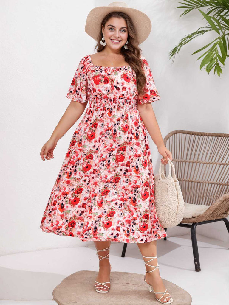 Robe florale grande taille à petites fleurs à col carré des années 1950