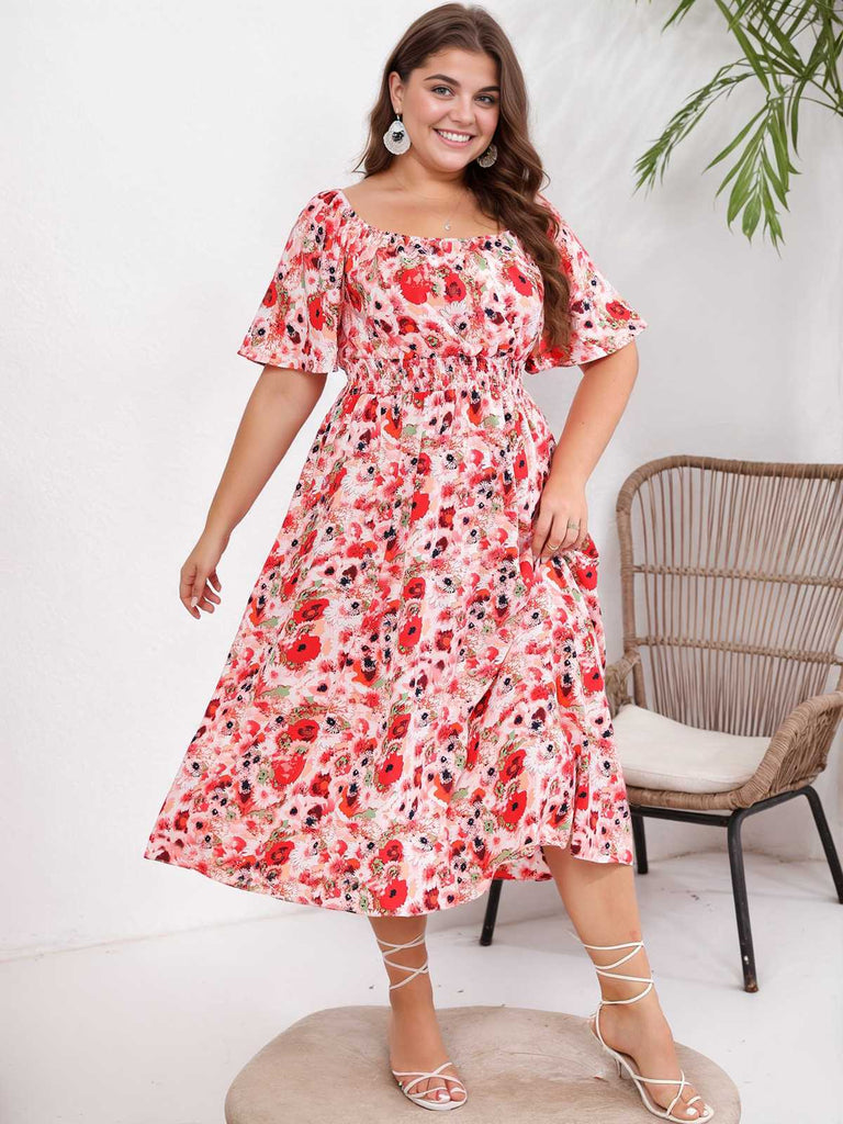 Robe florale grande taille à petites fleurs à col carré des années 1950
