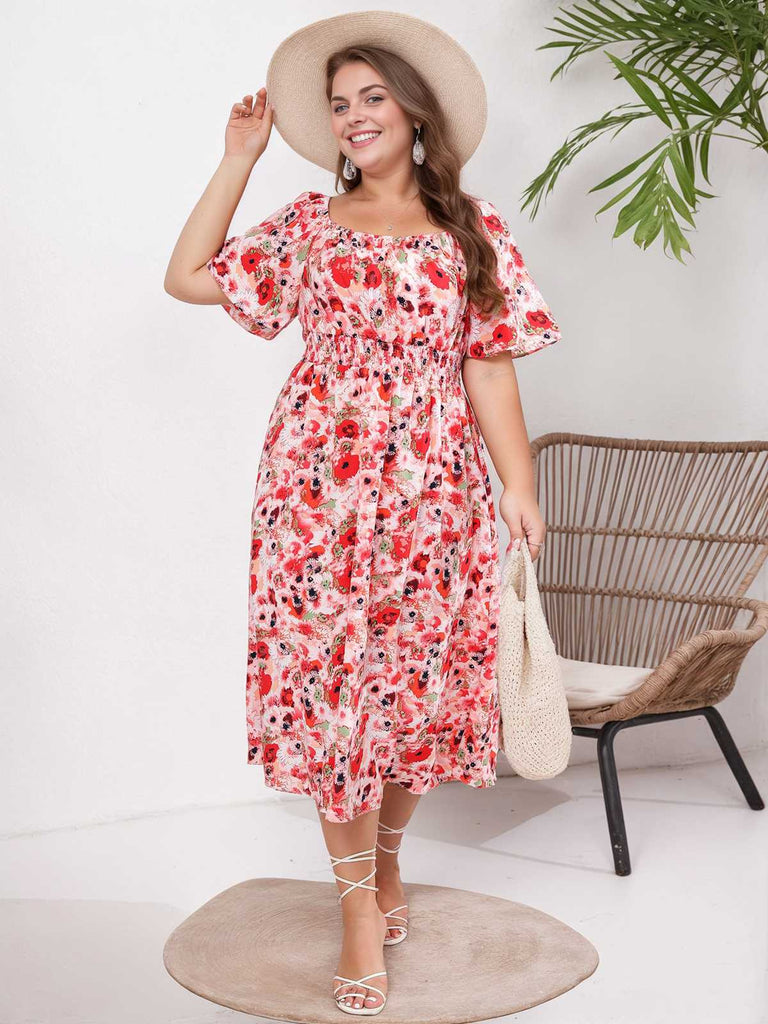 Robe florale grande taille à petites fleurs à col carré des années 1950