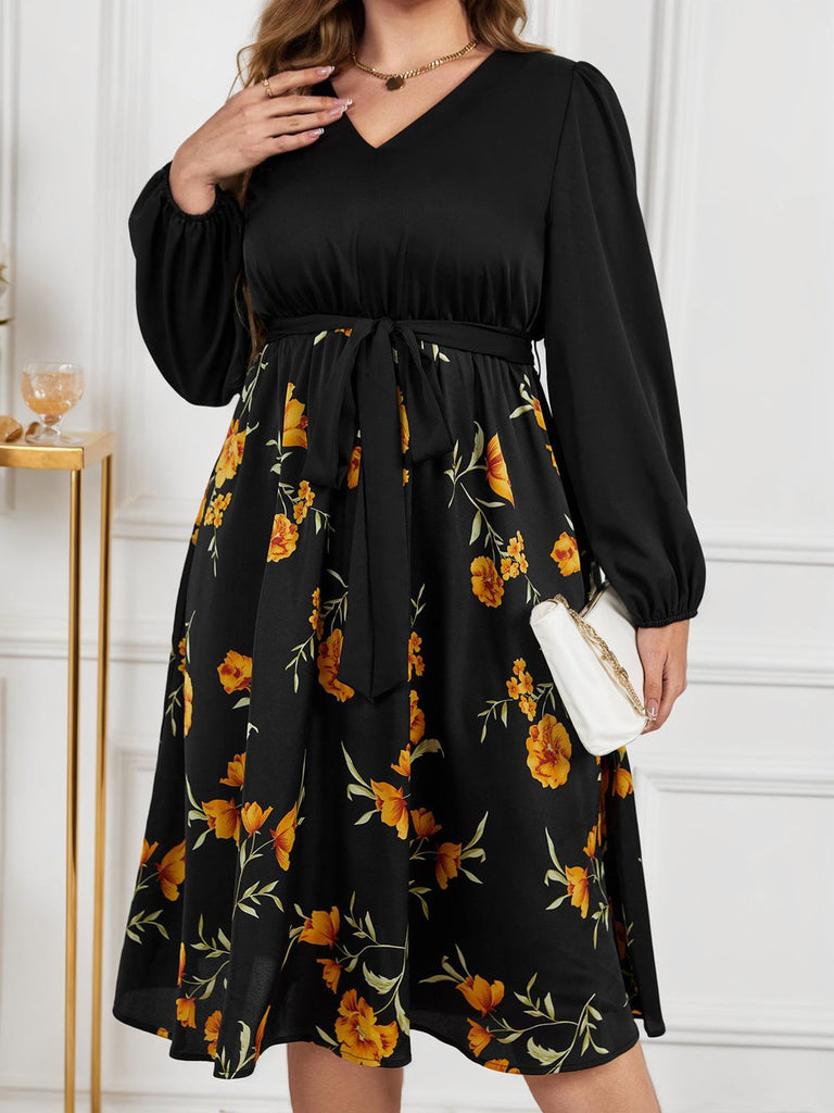 robe noire grande taille à manches longues florale jaune des années 1950