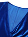Robe en velours plissée bleu foncé à col en V des années 1960