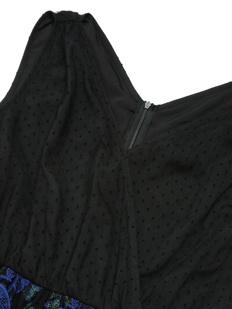 Robe noire en maille papillon 3D à col en V des années 1950