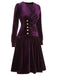 Robe violette à boutons en velours uni des années 1940
