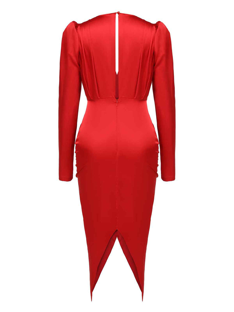 Robe formelle plissée rouge des années 1960 à col en V
