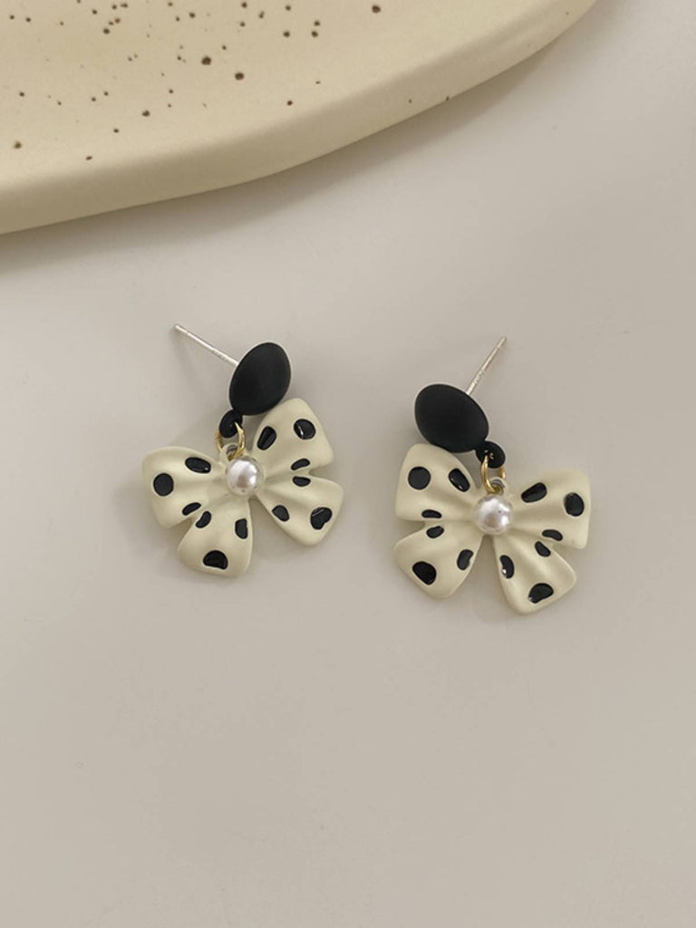 Boucles d'oreilles nœud papillon rétro à pois