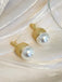 Boucles d'oreilles vintage en forme de pomme de pin et perles