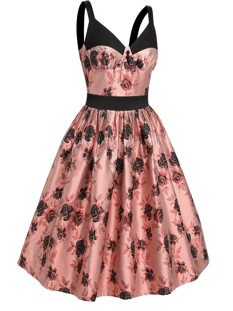 Robe trapèze en satin gaufré rose des années 1950