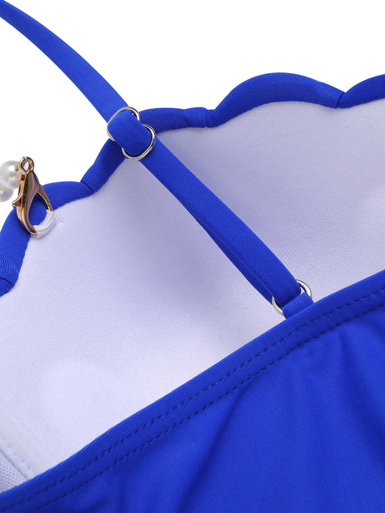 Maillot de bain bleu années 40 en forme de coquillage à bretelles spaghetti